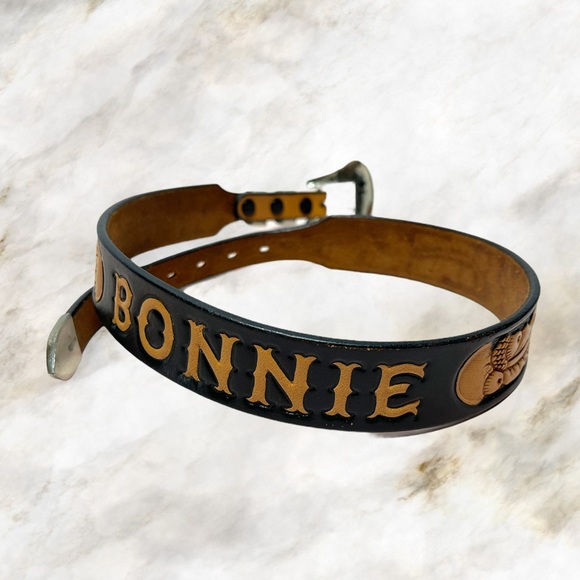 Sold Justin tooled leather Bonnie brown belt sz 28 - Picture 2 of 7